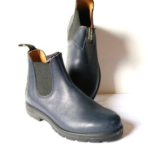 BLUNDSTONE Boot Navy Unisex Size AUS 7 (Women's size 10, Men's size 8).